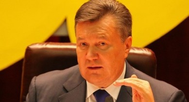 Янукович похвалился ростом доходов украинцев.
