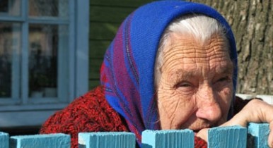 У Януковича предлагают повысить пенсионный возраст до 68 лет.