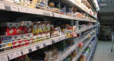 Правительство устанавливает жесткий контроль в сфере безопасности пищевых продуктов.