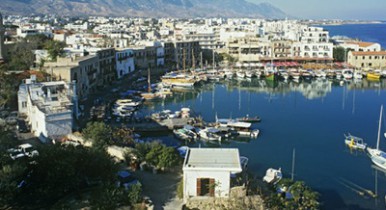 Количество сделок с недвижимостью Кипра обвалилось на 50%.