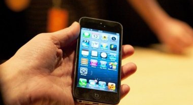Apple может выпустить iPhone и iPad с большим экраном.