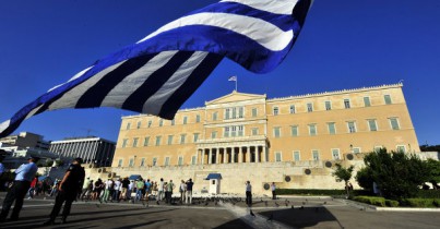 МВФ одобрил выделение Греции очередного транша.