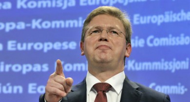 Фюле уверен, что Украина не выбирает между ЕС и ТС.