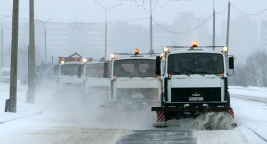 Киев до зимы планирует закупить 30 единиц снегоуборочной техники.