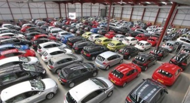 В Украине падают продажи новых легковых автомобилей.