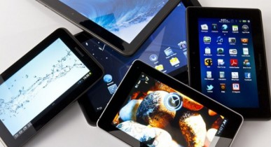 Рынок планшетов замедляется в связи с ожиданием нового iPad.