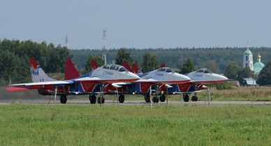 Украина представит на МАКС-2013 самолеты Ан-158, Ан-70 и Ан-2-100.