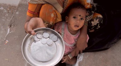 Парламент Индии одобрил масштабную программу по борьбе с голодом.