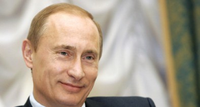 Путин утвердил повышение акцизов на бензин и алкоголь.