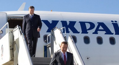 Янукович собрался в Эстонию.
