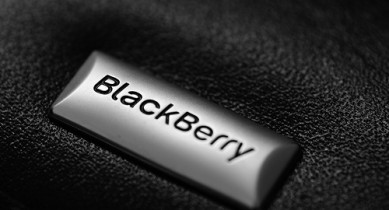 Сооснователи BlackBerry думают о ее покупке.