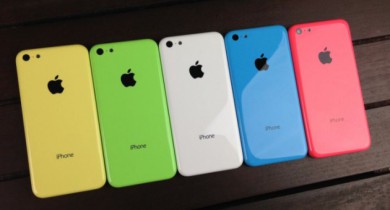 Apple сокращает производство iPhone 5С.