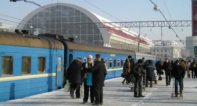 «Укрзализныця» за 10 месяцев перевезла около 352 млн пассажиров.