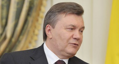Янукович сообщил руководству Литвы о шантаже России.