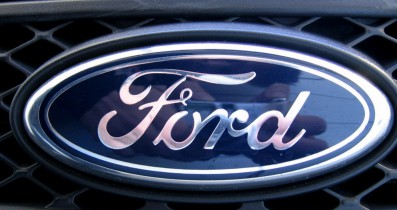 Ford отзывает около 160 тыс. автомобилей Escape.