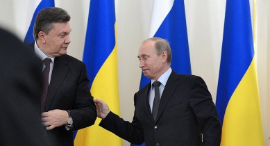 Янукович планирует посетить Россию.
