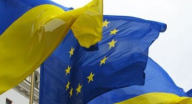 ЕС пока не обсуждает вопрос санкций в отношении руководства Украины.