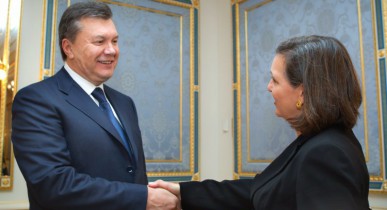 Янукович завершил встречу с помощником госсекретаря США.