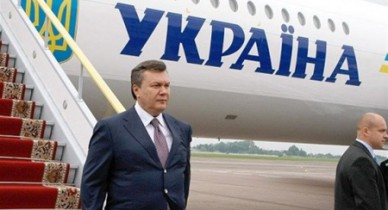 Янукович сегодня совершит визит в Россию.
