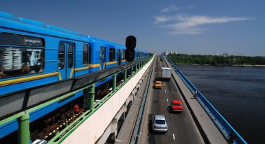 Линия метро на Троещину будет пролегать через пр. Маяковского.