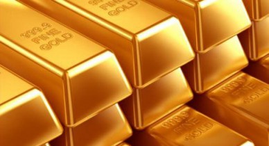 Золото подешевело до минимума с 2010 года.