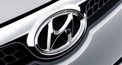 Hyundai продает финансовые подразделения компании .
