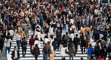 Численность населения Земли к 1 января составит 7 млрд 137 млн человек.