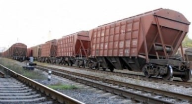 Лицензию на перевозку железной дорогой и автотранспортом хотят оставить бессрочной.