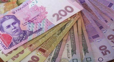 Валютный курс в Украине соответствует экономическим реалиям — Яценюк