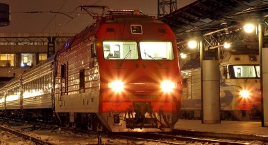«Укрзализныця» приостановила продажу билетов на все поезда с 27 мая.