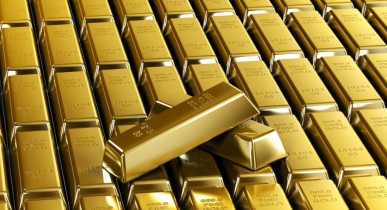 Цена золота в Лондоне впервые почти за две недели превысила уровень 1300 долларов/унция