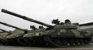 Украина вывозит из Крыма военное имущество