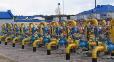 За четыре месяца Украина сократила транзит и увеличила импорт газа