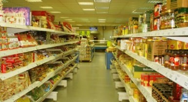 В АМКУ считают, что еда в супермаркетах подешевела