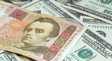 Межбанк закрылся долларом по 11,92 грн