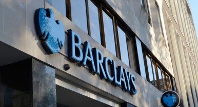Barclays собирается торговать ценными бумагами компаний с директорами-женщинами