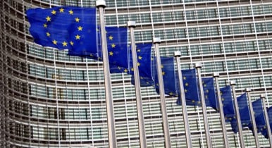 Совет ЕС официально ввел экономические санкции в отношении России