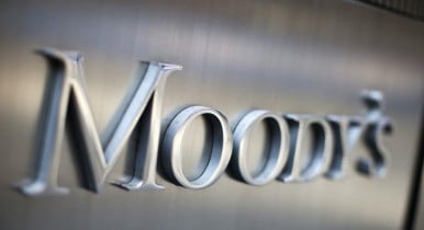 Moody's: Российскому бизнесу угрожает кредитный кризис