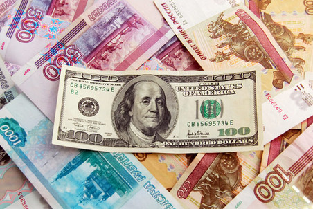 Банк России потратил на поддержание рубля более 10 млрд долларов за 15 дней