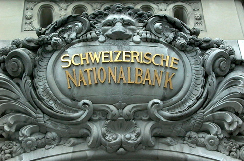 Нацбанк Швейцарии установил отрицательную процентную ставку по депозитам