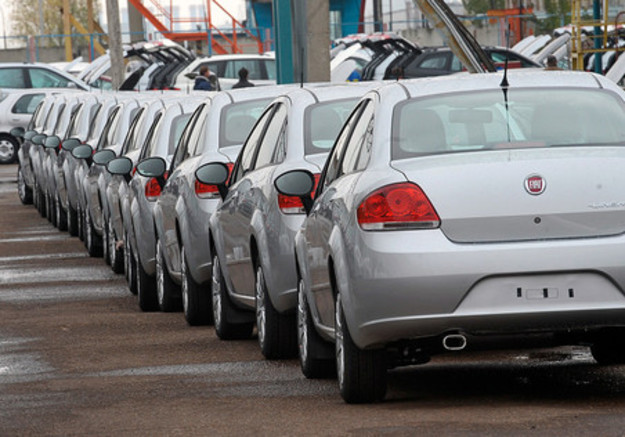 Украина до конца года может увеличить спецпошлины на импорт авто из России