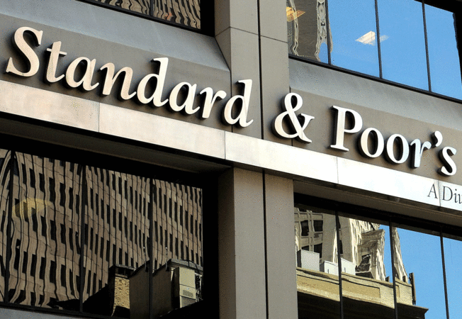 Standard&Poor's повысило рейтинг Украины