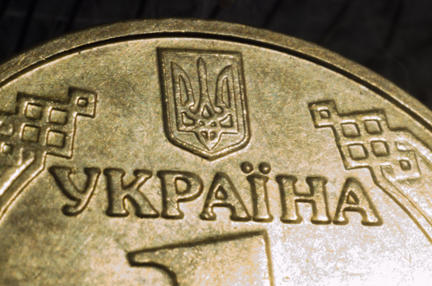 Национальный банк Украины  установил на 7 декабря 2015 официальный курс гривны на уровне  23,6486 грн/$.