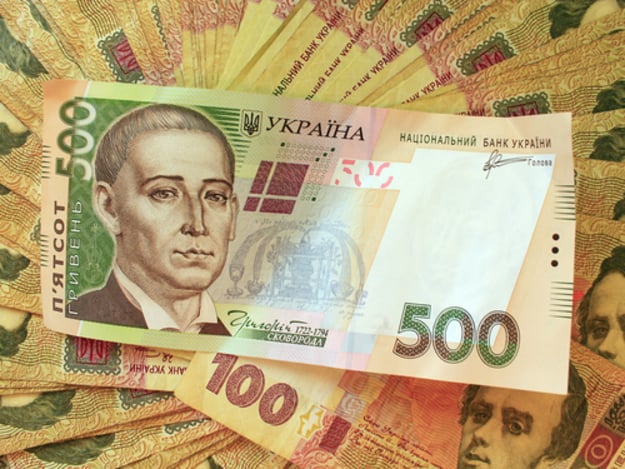 Национальный банк Украины  установил на 25 декабря 2015 официальный курс гривны на уровне  22,9645 грн/$.