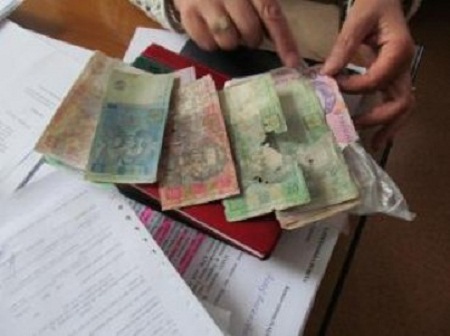 В НБУ рассказали, сколько банкнот повредили банки в зоне АТО