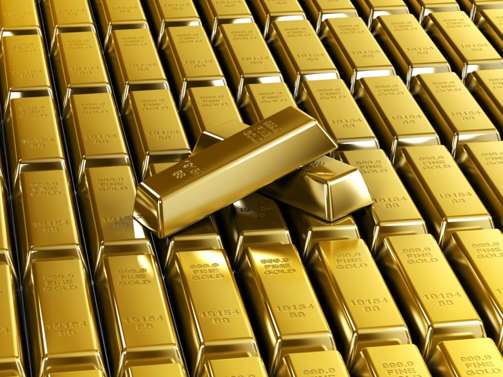 Золото дорожает за счет слабого доллара
