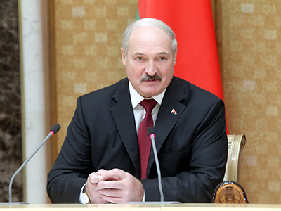 Президент Беларуси обвинил население в девальвации нацвалюты