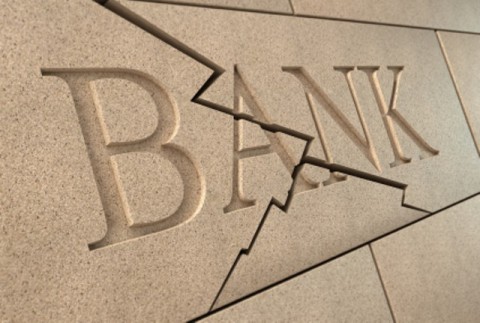 Фонд гарантирования вкладов приступил к ликвидации еще трех банков