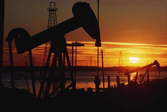 Стоимость нефти марки Brent превысила максимум 2015 года