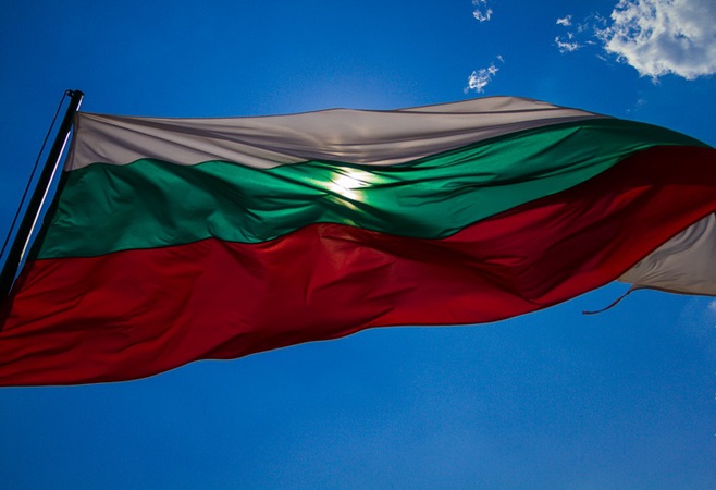 Болгария упростила оформление виз для украинцев